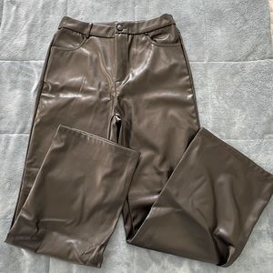 Black flare leather pants 🖤